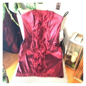 Women’s Elegant Ruffled Strapless Ruby Red Dress
